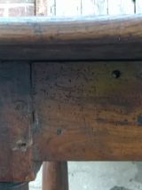 Table en noyer renaissance XVII ou XVIII eme