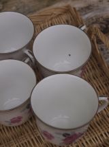 Set de porcelaine Art Déco sur son plateau de rotin