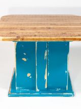 Table basse bleu-verte bois massif rangement intégré