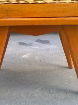 Petit chevet en rotin vintage