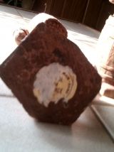 Lot  2 statuettes en bois Les vendages  porteur et tonnelier