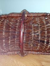 Panier en osier avec anse