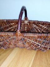 Panier en osier avec anse