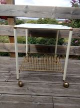 Range vinyles à roulettes