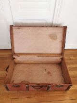 Malle ancienne en bois cuir