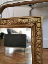 Miroir rectangulaire doré 
