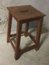 Tabouret ancien en bois