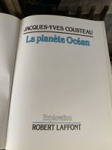 14 volumes " La planete ocean " Cousteau