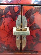 Coffre à bijoux du Vietnam décor floral