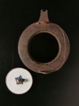 Manabé en fonte et porcelaine Japonaise époque Meïji 