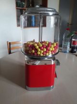 distributeur chewing gum et bonbon style vintage ,80s proche