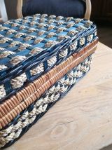 Adorable petite valise en osier 