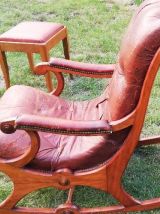 Véritable Rocking chair Chesterfield a restauré