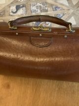 Sac de médecin vintage