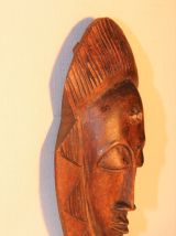 Adorable masque passeport  africain. 