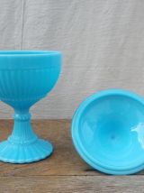 Joli pot en opaline bleu turquoise 
