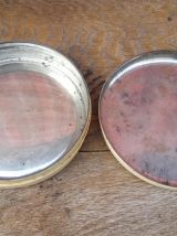 Boite publicitaire en tôle " Les nougatines de Nevers" 