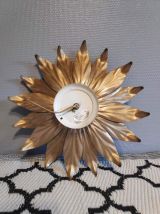 applique murale feuilles en métal doré