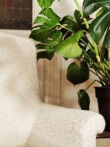 Fauteuil bergère laine bouclée