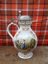 Pichet à vin en porcelaine fine de Franklin Mint 