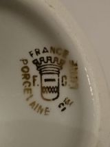 2 très beaux mazagrans porcelaine de luxe décor or scène gal