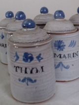 1 lot de 6 petits pots aromatiques en céramique