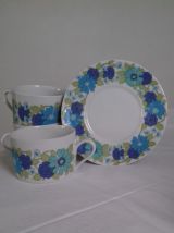 1 lot de service du petit déjeuner 6 tasses et assiettes