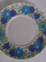 1 lot de service du petit déjeuner 6 tasses et assiettes