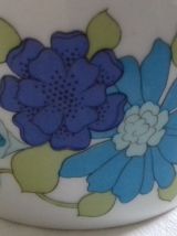 1 lot de service du petit déjeuner 6 tasses et assiettes