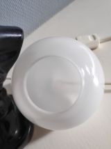 lampe détective en céramique noire et globe opaline blanche