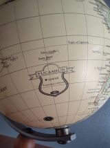 globe mappemonde sur 2 rangements pivotants en bois