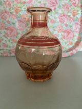 Carafe vintage rose liseré rouge 