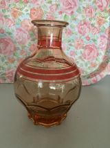 Carafe vintage rose liseré rouge 