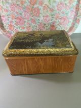 Boîte en fer métal 