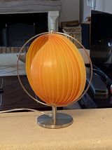 Lampe MOON de Verner PANTON. Réédition par KARE. 1980.
