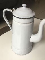 Cafetière en tôle émaillée années 50