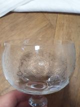 Carafe et verres en cristal gravé