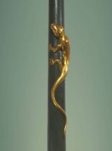 PIED DE LAMPE DE PARQUET EN BOIS SCULPTÉ DE STYLE ÉTRUSQUE