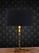 LAMPE EN LAITON DORÉ AU BAMBOU STYLISÉ
