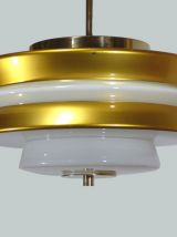 SUSPENSION VINTAGE PUTZLER EN OPALINE BLANCHE ET DORÉE