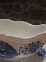 saucière en porcelaine de Sarreguemines