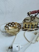 Lampe de nuit en laiton et coupelle ajourée 