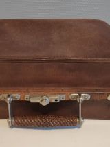 mallette en cuir ancienne avec 2 poches intérieures