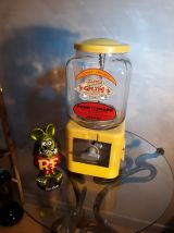  Distributeur bonbon gumball,1940/50. ,tres beau  8kl, h38x1