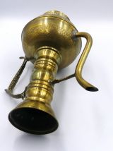 Théiére arabe en cuivre
