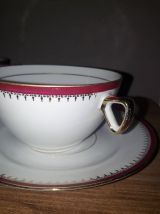 Duo de tasses et sous tasses liseré rouge et doré