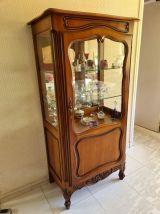 Argentier vitrine en merisier - avec miroir très bon état