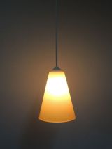 Suspension conique en verre