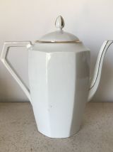 Théière en porcelaine de Limoges 