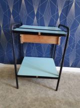 chevet formica bleu clair et structure métal noir années 50